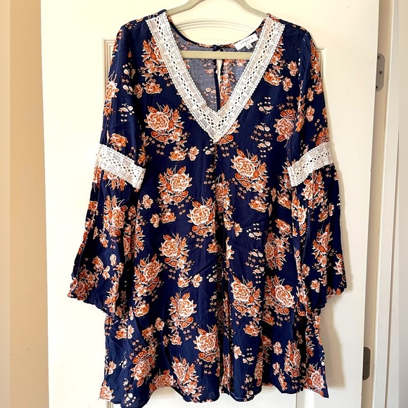 Umgee Dresses & Skirts - Umgee Designer Floral Lace Boho Dress Women’s size XL